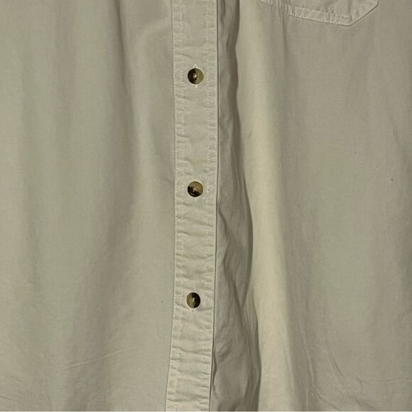 Men's Eddie Bauer Cream Short Sleeve Button Down Shirt - Picture 6 of 7